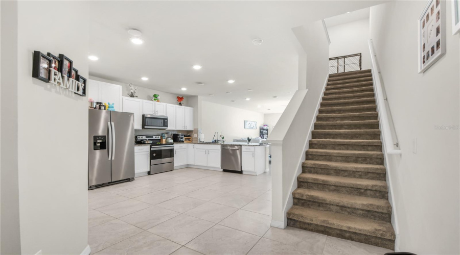 KISSIMMEE, Florida 34746, 3 Bedrooms Bedrooms, ,2 BathroomsBathrooms,Residential,For Sale,BUENA VIEW,0,MFRS5147668