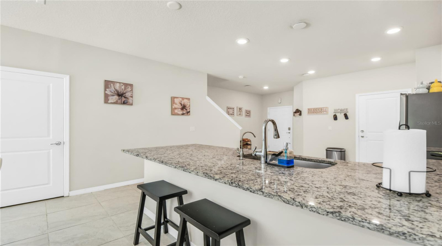 KISSIMMEE, Florida 34746, 3 Bedrooms Bedrooms, ,2 BathroomsBathrooms,Residential,For Sale,BUENA VIEW,0,MFRS5147668