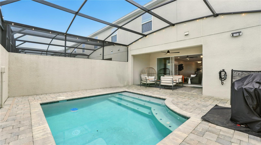 KISSIMMEE, Florida 34747, 6 Bedrooms Bedrooms, ,4 BathroomsBathrooms,Residential,For Sale,ZABALLINA,0,MFRS5147524