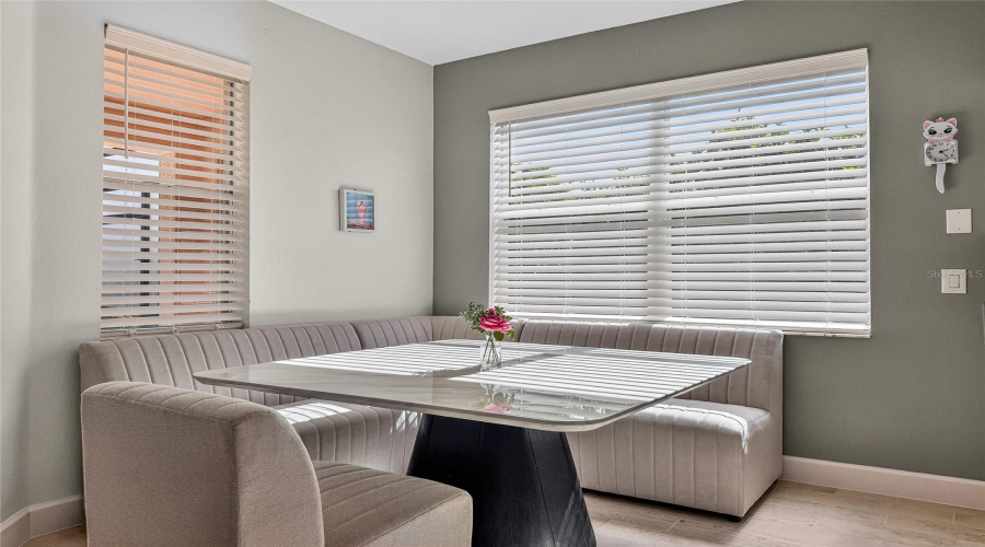 DAVENPORT, Florida 33897, 4 Bedrooms Bedrooms, ,3 BathroomsBathrooms,Residential,For Sale,CALABAY PARC,0,MFRS5138402