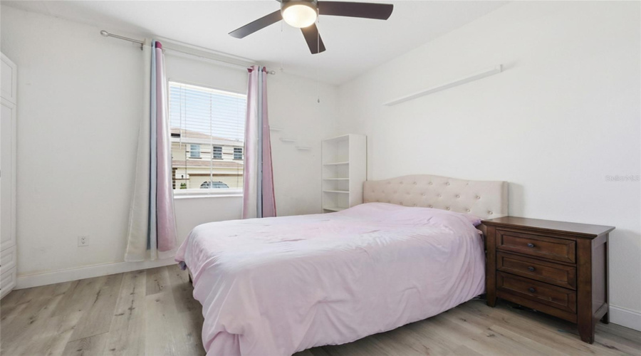 DAVENPORT, Florida 33897, 4 Bedrooms Bedrooms, ,3 BathroomsBathrooms,Residential,For Sale,ALDRIDGE,0,MFRL4961030