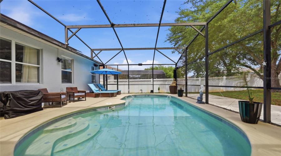 DAVENPORT, Florida 33897, 4 Bedrooms Bedrooms, ,3 BathroomsBathrooms,Residential,For Sale,ALDRIDGE,0,MFRL4961030