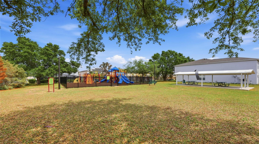 DAVENPORT, Florida 33897, 4 Bedrooms Bedrooms, ,3 BathroomsBathrooms,Residential,For Sale,ALDRIDGE,0,MFRL4961030