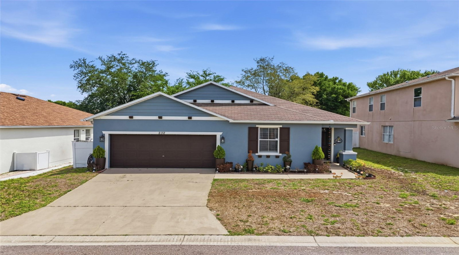 DAVENPORT, Florida 33897, 4 Bedrooms Bedrooms, ,3 BathroomsBathrooms,Residential,For Sale,ALDRIDGE,0,MFRL4961030