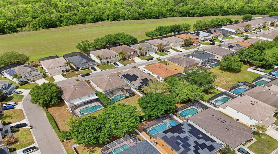 DAVENPORT, Florida 33897, 4 Bedrooms Bedrooms, ,3 BathroomsBathrooms,Residential,For Sale,ALDRIDGE,0,MFRL4961030