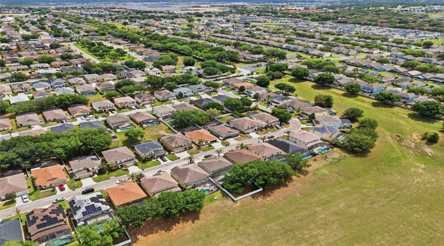 DAVENPORT, Florida 33897, 4 Bedrooms Bedrooms, ,3 BathroomsBathrooms,Residential,For Sale,ALDRIDGE,0,MFRL4961030