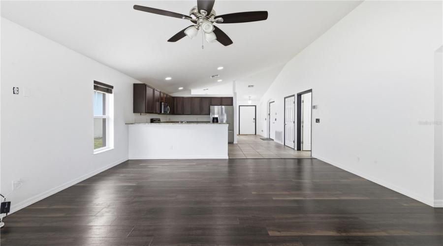 DAVENPORT, Florida 33837, 3 Bedrooms Bedrooms, ,2 BathroomsBathrooms,Residential,For Sale,VICTORY,0,MFRO6398342