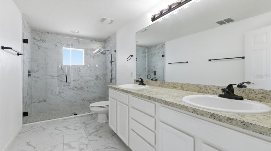DAVENPORT, Florida 33837, 3 Bedrooms Bedrooms, ,2 BathroomsBathrooms,Residential,For Sale,VICTORY,0,MFRO6398342