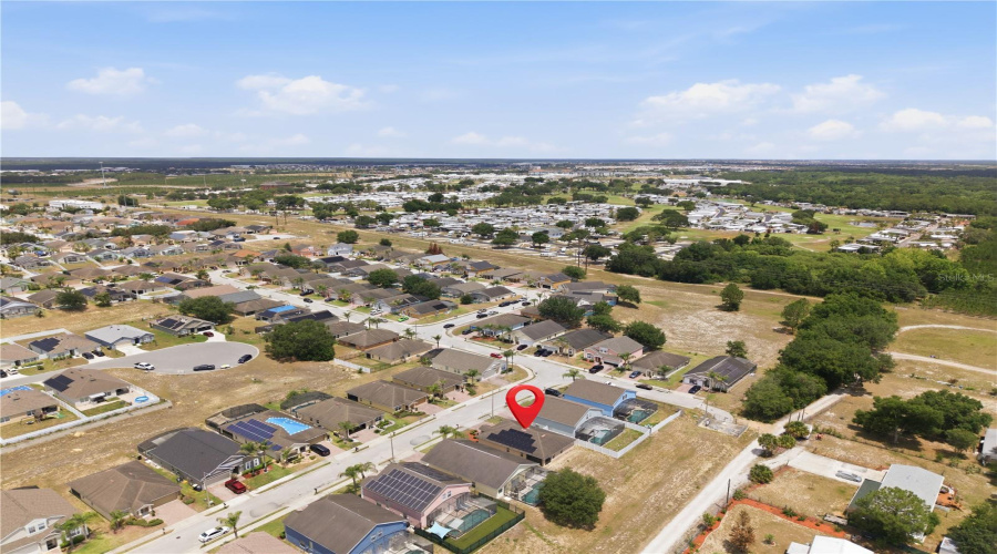 DAVENPORT, Florida 33837, 3 Bedrooms Bedrooms, ,2 BathroomsBathrooms,Residential,For Sale,VICTORY,0,MFRO6398342