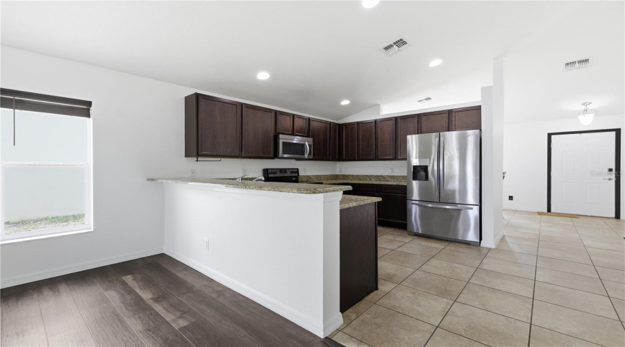 DAVENPORT, Florida 33837, 3 Bedrooms Bedrooms, ,2 BathroomsBathrooms,Residential,For Sale,VICTORY,0,MFRO6398342