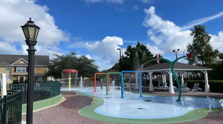 KISSIMMEE, Florida 34746, 4 Bedrooms Bedrooms, ,3 BathroomsBathrooms,Residential,For Sale,LODI,0,MFRO6344050