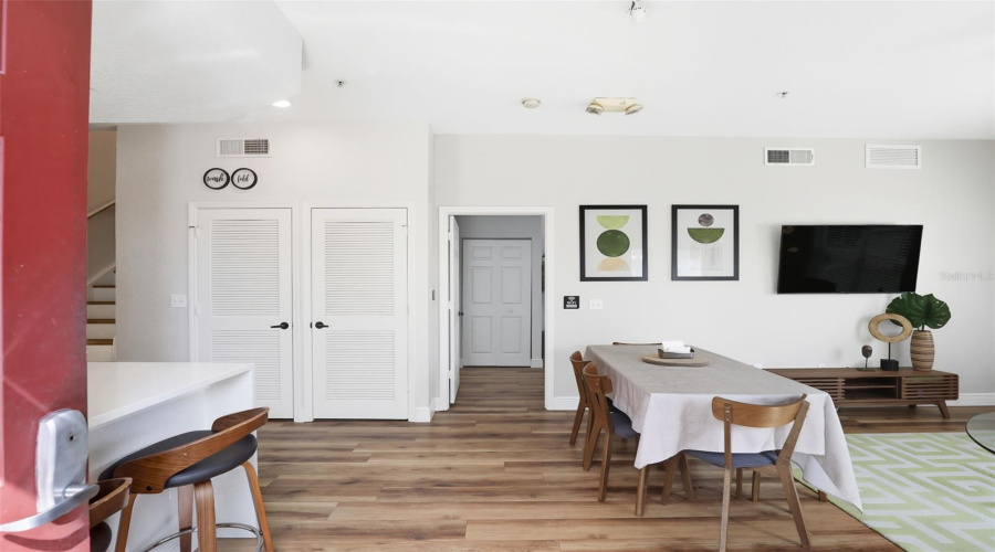 KISSIMMEE, Florida 34746, 4 Bedrooms Bedrooms, ,3 BathroomsBathrooms,Residential,For Sale,LODI,0,MFRO6344050