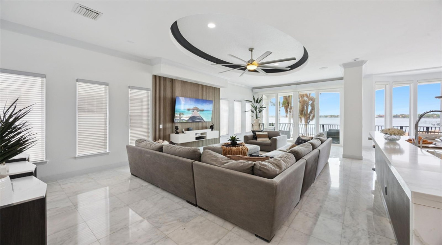 Light & Bright Living Space