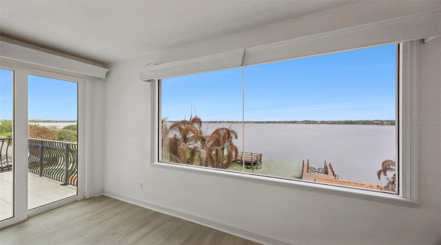 Panoramic Lake Views