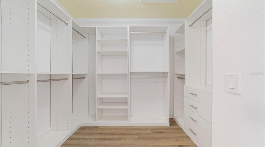 CELEBRATION, Florida 34747, 5 Bedrooms Bedrooms, ,4 BathroomsBathrooms,Residential,For Sale,CRAFTSMAN,0,MFRS5145966