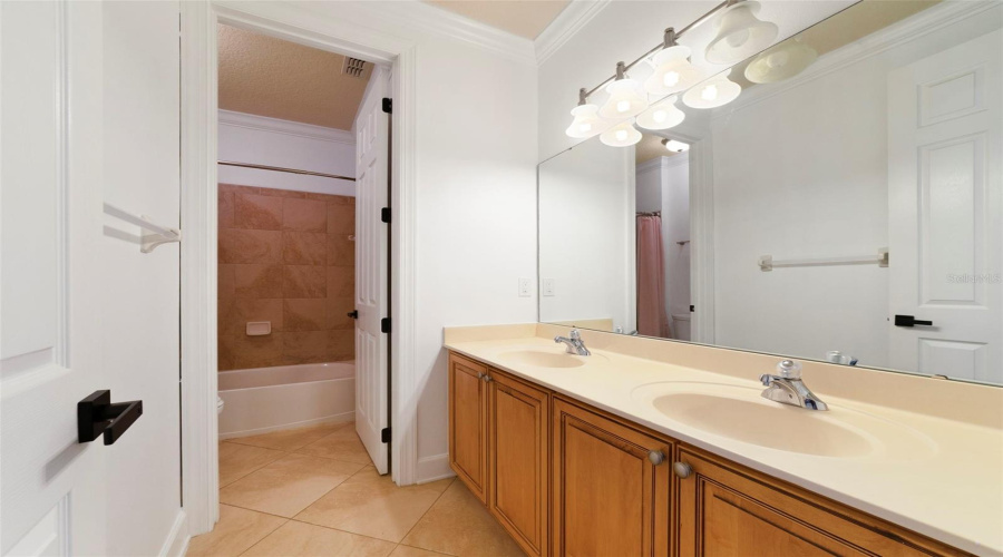 CELEBRATION, Florida 34747, 5 Bedrooms Bedrooms, ,4 BathroomsBathrooms,Residential,For Sale,CRAFTSMAN,0,MFRS5145966