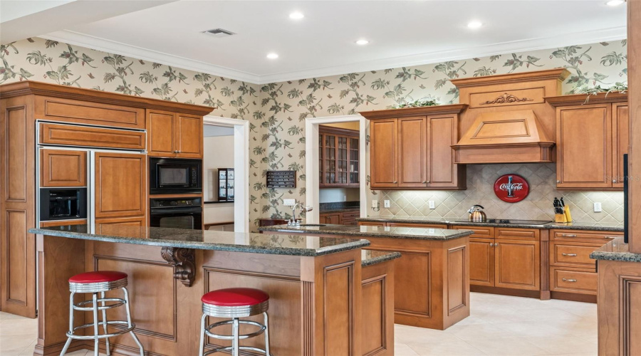 CELEBRATION, Florida 34747, 6 Bedrooms Bedrooms, ,5 BathroomsBathrooms,Residential,For Sale,WESTPARK,0,MFRS5147675