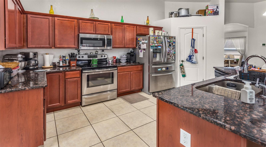 DAVENPORT, Florida 33837, 3 Bedrooms Bedrooms, ,2 BathroomsBathrooms,Residential,For Sale,CAPTAIN HOOK,0,MFRL4961056