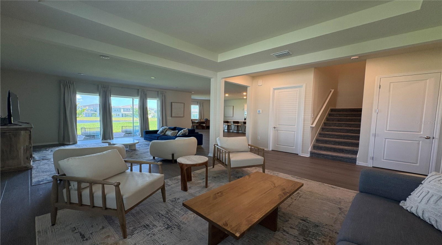 ORLANDO, Florida 32836, 5 Bedrooms Bedrooms, ,4 BathroomsBathrooms,Residential,For Sale,FENTON,0,MFRO6398478