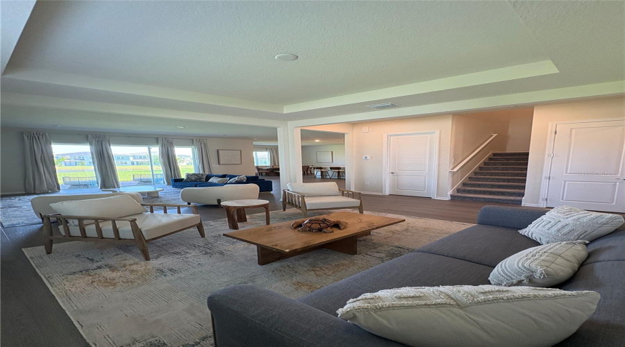 ORLANDO, Florida 32836, 5 Bedrooms Bedrooms, ,4 BathroomsBathrooms,Residential,For Sale,FENTON,0,MFRO6398478