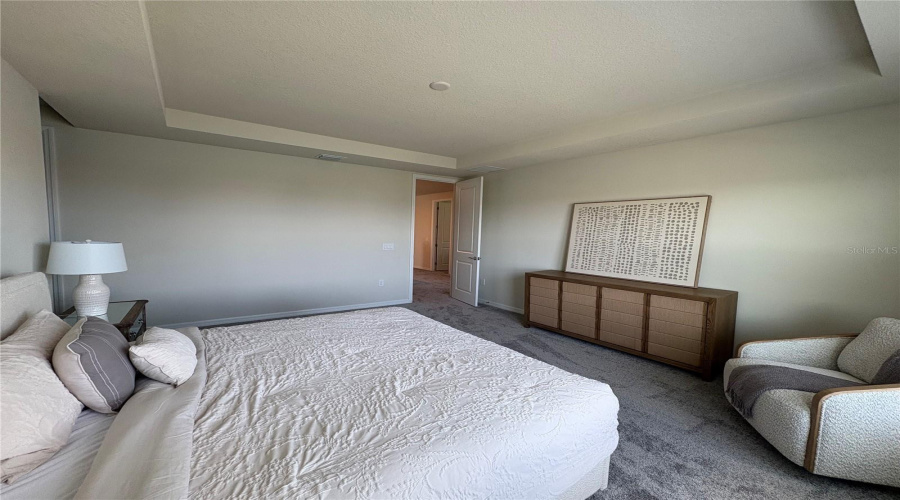 ORLANDO, Florida 32836, 5 Bedrooms Bedrooms, ,4 BathroomsBathrooms,Residential,For Sale,FENTON,0,MFRO6398478