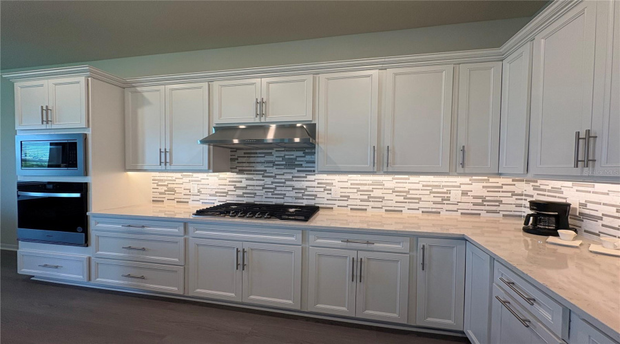 ORLANDO, Florida 32836, 5 Bedrooms Bedrooms, ,4 BathroomsBathrooms,Residential,For Sale,FENTON,0,MFRO6398478