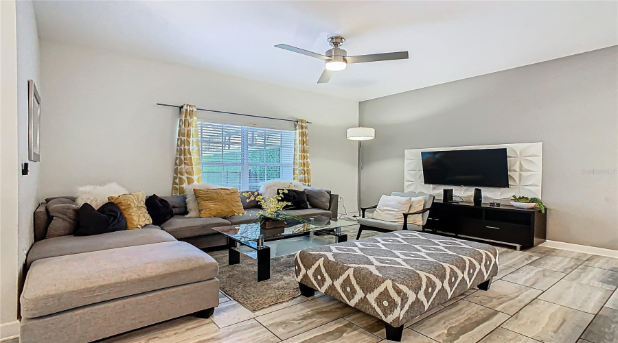 DAVENPORT, Florida 33896, 4 Bedrooms Bedrooms, ,3 BathroomsBathrooms,Residential,For Sale,MOON VALLEY DR,0,MFRO6382342