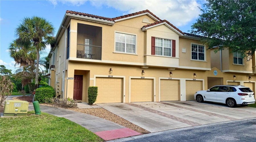 KISSIMMEE, Florida 34747, 3 Bedrooms Bedrooms, ,2 BathroomsBathrooms,Residential,For Sale,OAKWATER,0,MFRO6398829