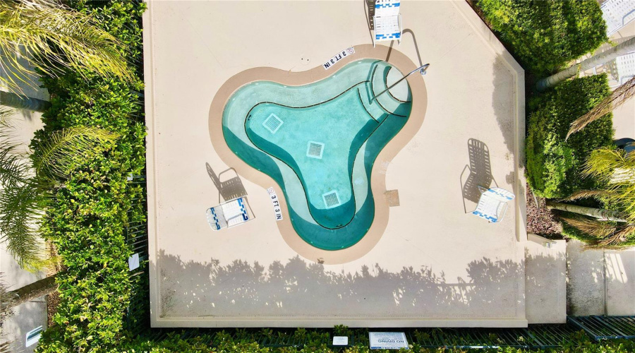 KISSIMMEE, Florida 34747, 3 Bedrooms Bedrooms, ,2 BathroomsBathrooms,Residential,For Sale,OAKWATER,0,MFRO6398829