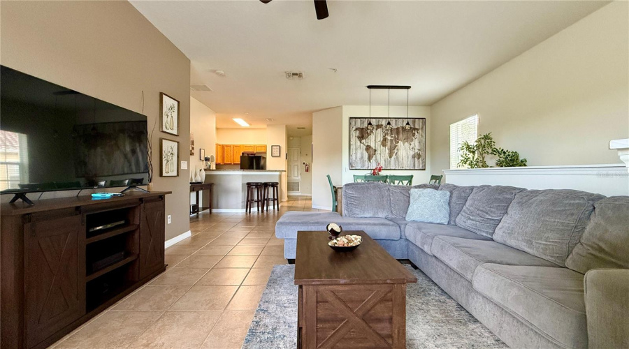 KISSIMMEE, Florida 34747, 3 Bedrooms Bedrooms, ,2 BathroomsBathrooms,Residential,For Sale,OAKWATER,0,MFRO6398829