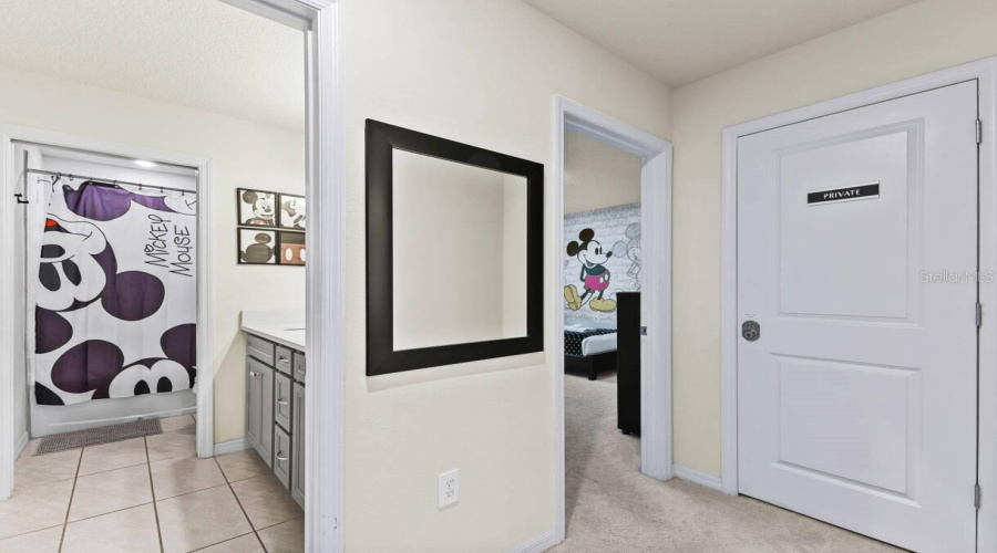 DAVENPORT, Florida 33837, 6 Bedrooms Bedrooms, ,4 BathroomsBathrooms,Residential,For Sale,MISTY OAK,0,MFRO6398522