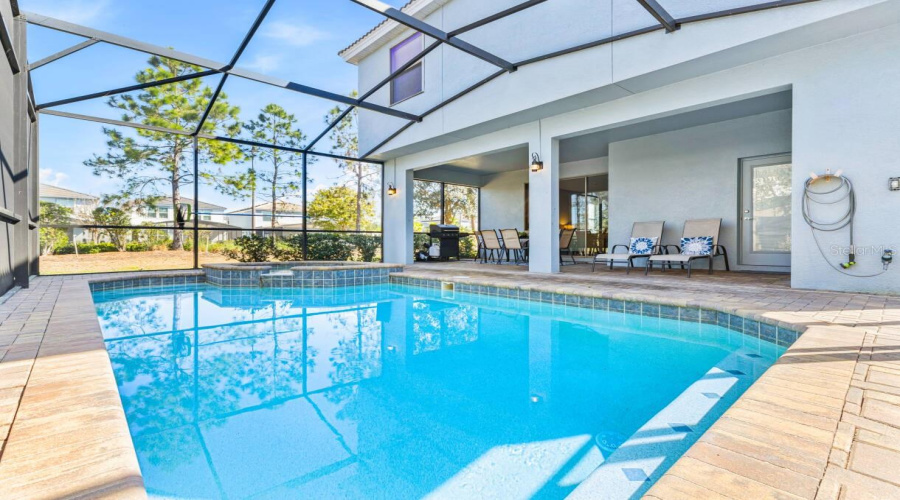 DAVENPORT, Florida 33837, 6 Bedrooms Bedrooms, ,4 BathroomsBathrooms,Residential,For Sale,MISTY OAK,0,MFRO6398522