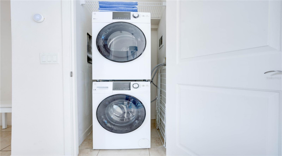 KISSIMMEE, Florida 34746, 2 Bedrooms Bedrooms, ,2 BathroomsBathrooms,Residential,For Sale,TRIUMPH,0,MFRO6338799