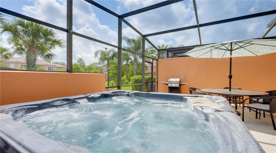 KISSIMMEE, Florida 34746, 2 Bedrooms Bedrooms, ,2 BathroomsBathrooms,Residential,For Sale,TRIUMPH,0,MFRO6338799