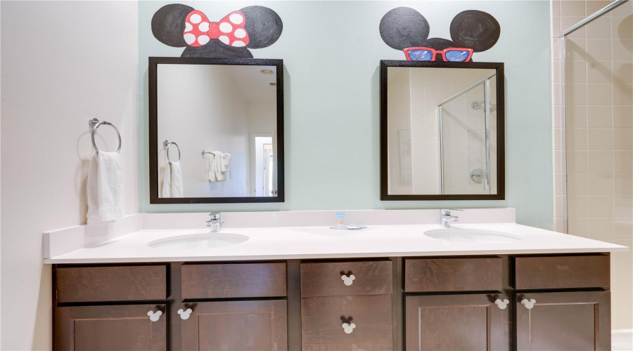 KISSIMMEE, Florida 34746, 2 Bedrooms Bedrooms, ,2 BathroomsBathrooms,Residential,For Sale,TRIUMPH,0,MFRO6338799