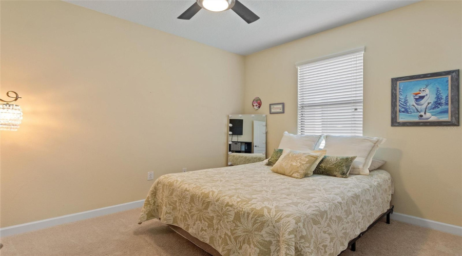 DAVENPORT, Florida 33896, 4 Bedrooms Bedrooms, ,3 BathroomsBathrooms,Residential,For Sale,GLENEAGLES,0,MFRS5147775