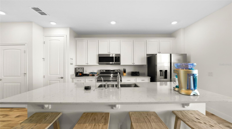 KISSIMMEE, Florida 34747, 3 Bedrooms Bedrooms, ,3 BathroomsBathrooms,Residential,For Sale,SURF,0,MFRO6398029