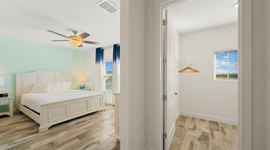 KISSIMMEE, Florida 34747, 3 Bedrooms Bedrooms, ,3 BathroomsBathrooms,Residential,For Sale,SURF,0,MFRO6398029