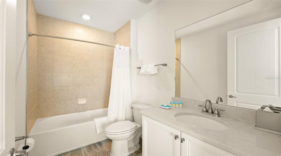 KISSIMMEE, Florida 34747, 3 Bedrooms Bedrooms, ,3 BathroomsBathrooms,Residential,For Sale,SURF,0,MFRO6398029