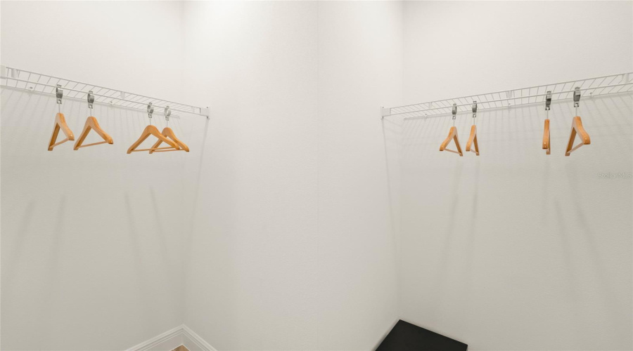 KISSIMMEE, Florida 34747, 3 Bedrooms Bedrooms, ,3 BathroomsBathrooms,Residential,For Sale,SURF,0,MFRO6398029