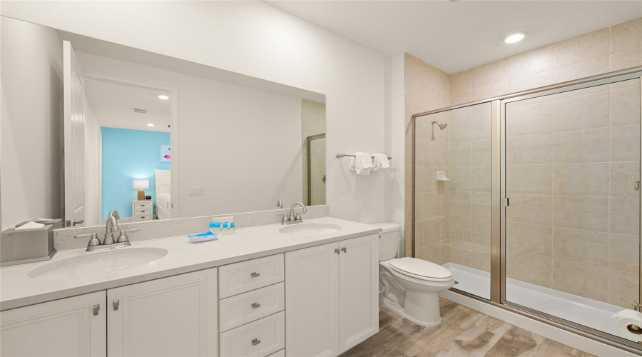 KISSIMMEE, Florida 34747, 3 Bedrooms Bedrooms, ,3 BathroomsBathrooms,Residential,For Sale,SURF,0,MFRO6398029