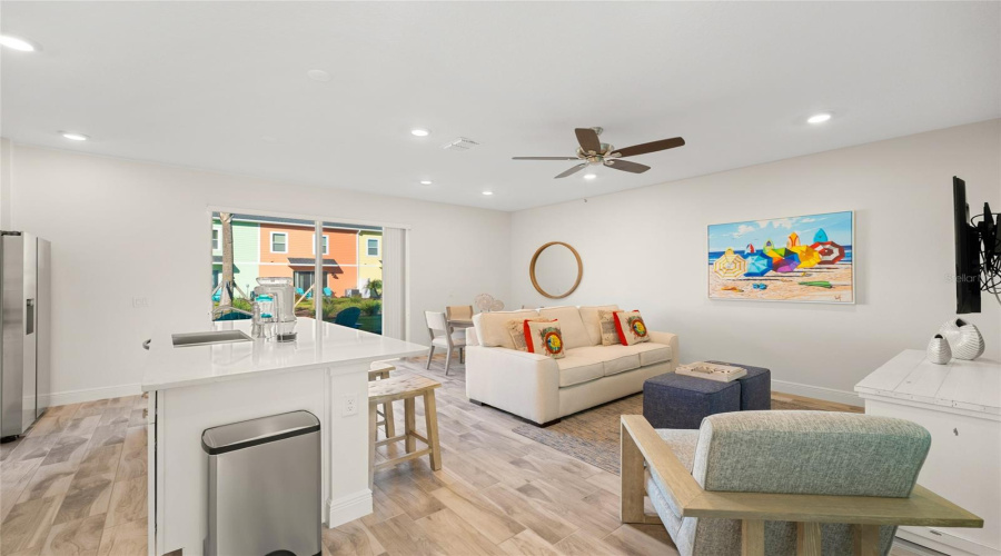 KISSIMMEE, Florida 34747, 3 Bedrooms Bedrooms, ,3 BathroomsBathrooms,Residential,For Sale,SURF,0,MFRO6398029