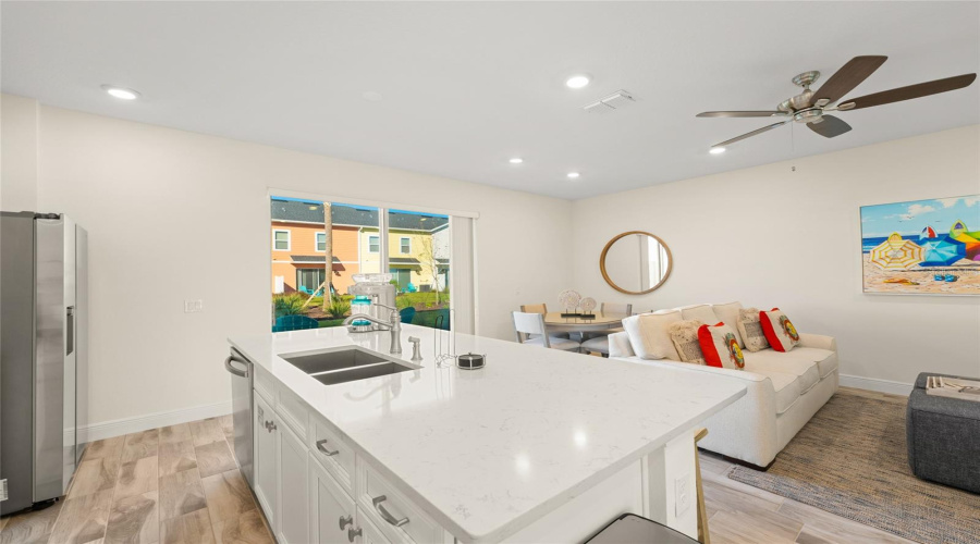 KISSIMMEE, Florida 34747, 3 Bedrooms Bedrooms, ,3 BathroomsBathrooms,Residential,For Sale,SURF,0,MFRO6398029