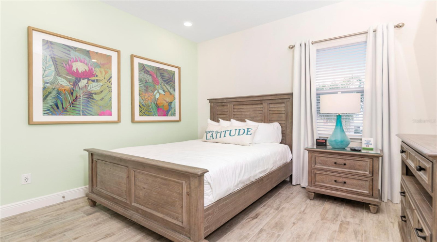 KISSIMMEE, Florida 34747, 3 Bedrooms Bedrooms, ,3 BathroomsBathrooms,Residential,For Sale,LOST SHAKER,0,MFRO6398528