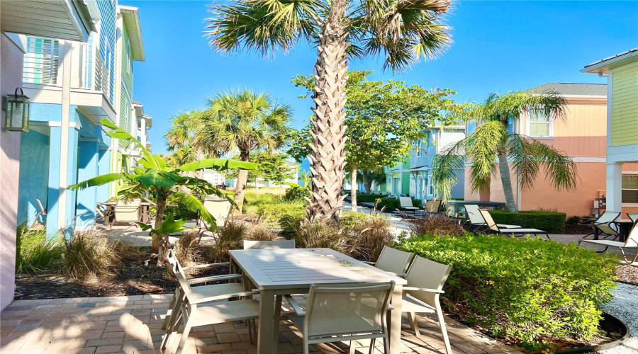 KISSIMMEE, Florida 34747, 3 Bedrooms Bedrooms, ,3 BathroomsBathrooms,Residential,For Sale,LOST SHAKER,0,MFRO6398528