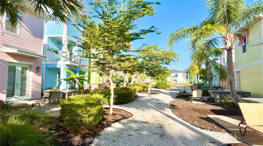 KISSIMMEE, Florida 34747, 3 Bedrooms Bedrooms, ,3 BathroomsBathrooms,Residential,For Sale,LOST SHAKER,0,MFRO6398528