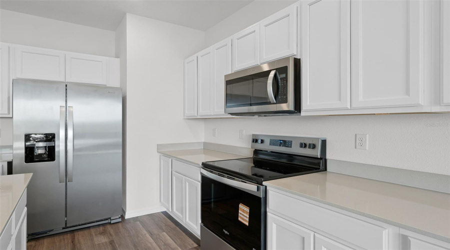 DAVENPORT, Florida 33837, 3 Bedrooms Bedrooms, ,2 BathroomsBathrooms,Residential,For Sale,OLYMPIC,0,MFRO6382253