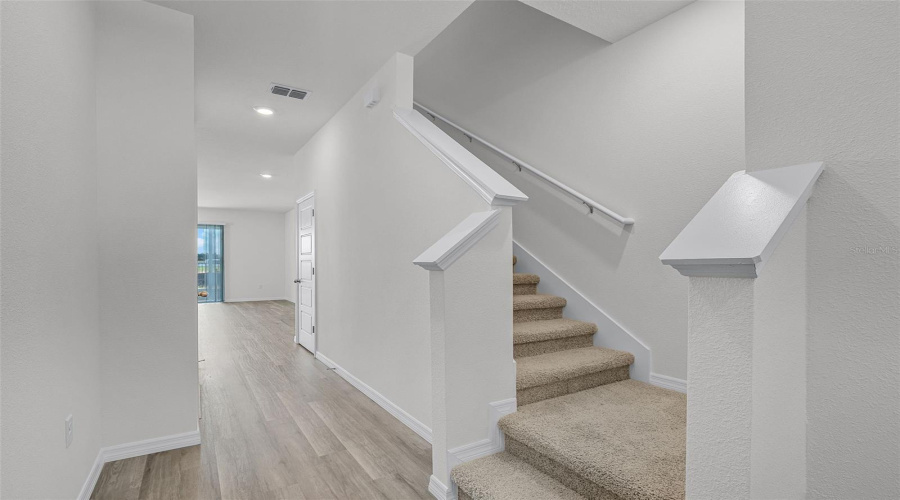 DAVENPORT, Florida 33837, 3 Bedrooms Bedrooms, ,2 BathroomsBathrooms,Residential,For Sale,OLYMPIC,0,MFRO6382253