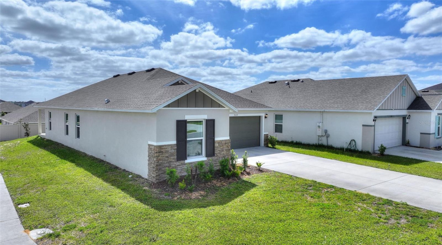 DAVENPORT, Florida 33896, 3 Bedrooms Bedrooms, ,2 BathroomsBathrooms,Residential,For Sale,WESTSIDE HILLS DR,0,MFRS5147767