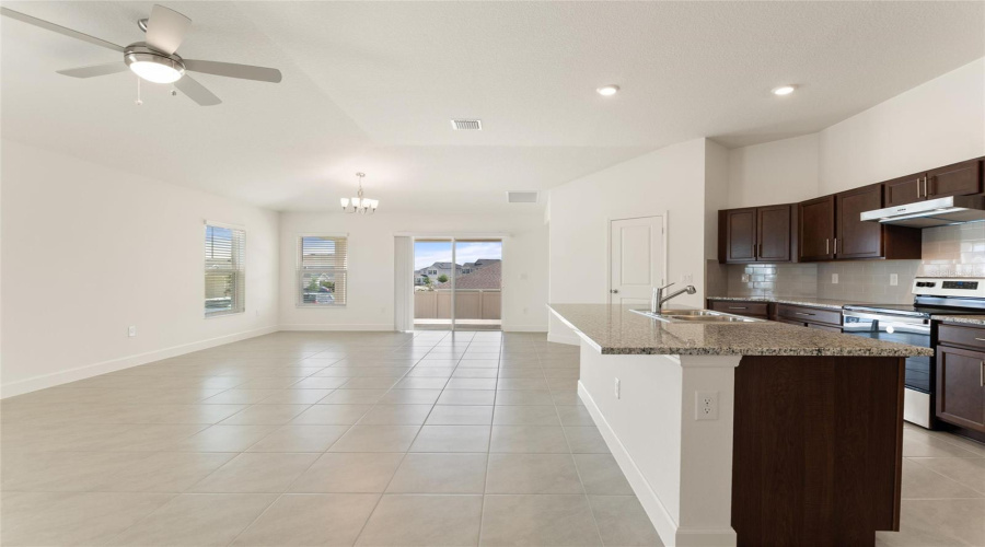 DAVENPORT, Florida 33896, 3 Bedrooms Bedrooms, ,2 BathroomsBathrooms,Residential,For Sale,WESTSIDE HILLS DR,0,MFRS5147767